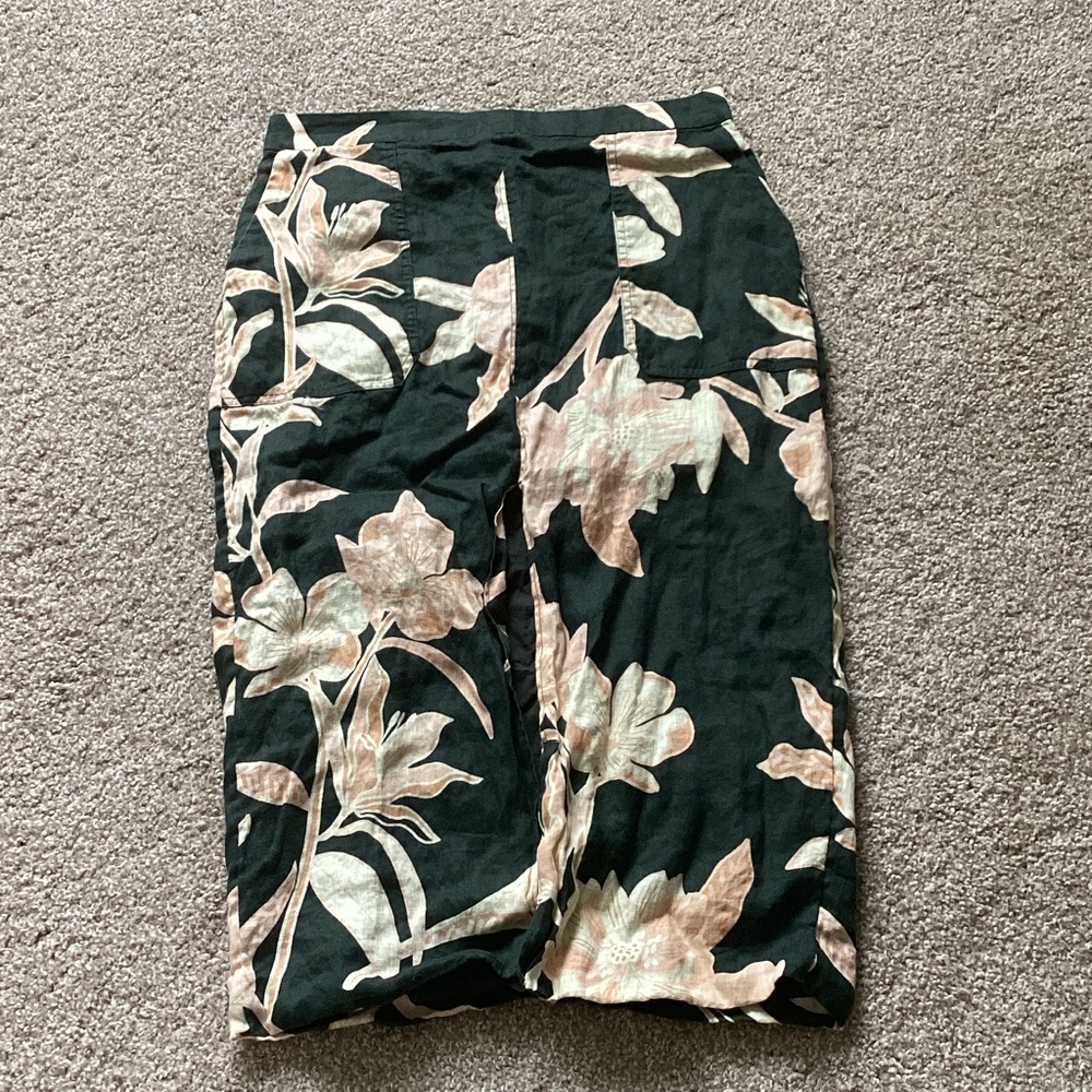 Reiss Jacson floral Skirt with Blush Floral Print